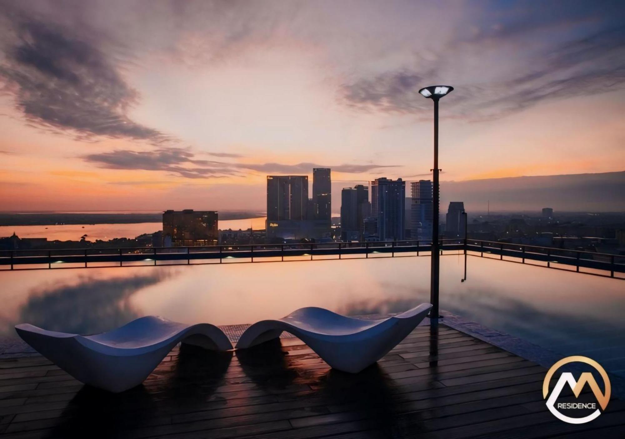 Hotel Serviced Condo Unique Infinity Pool With Mekong River View Phnompen Kültér fotó