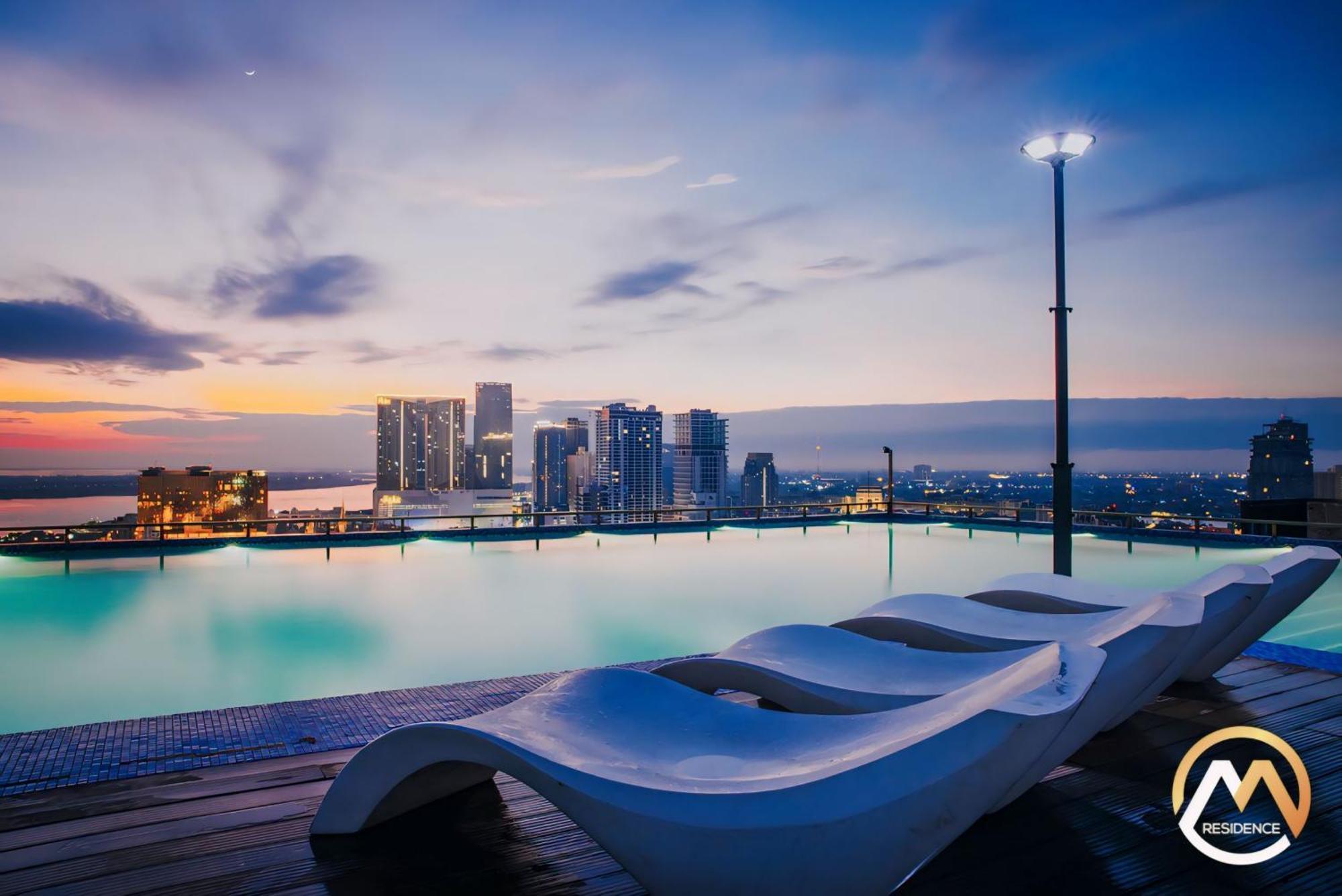 Hotel Serviced Condo Unique Infinity Pool With Mekong River View Phnompen Kültér fotó